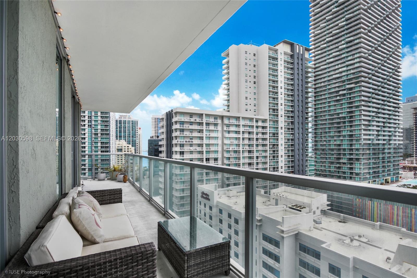 79 SW 12th St, Miami FL 33130 photo 3