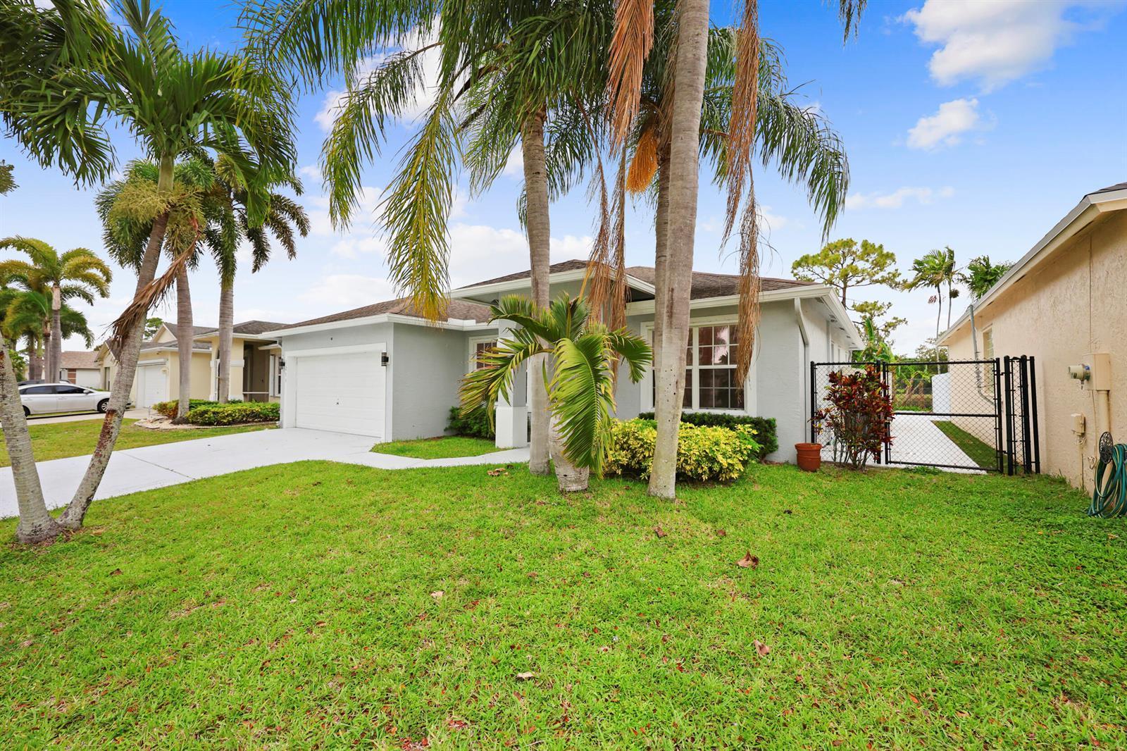 1209 Olympic Circle, FL 33413 photo 3