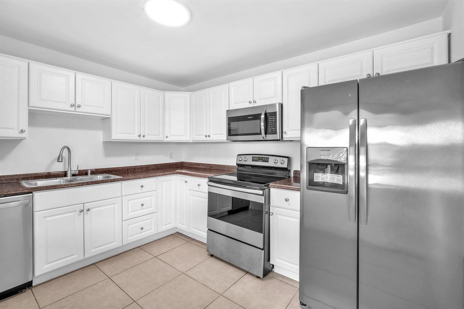 8900 W Sample Road # 204, Coral Springs FL 33065 photo 2