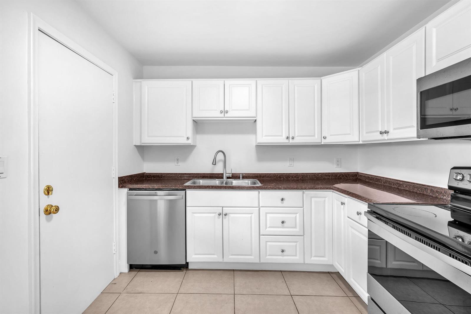 8900 W Sample Road # 204, Coral Springs FL 33065 photo 4