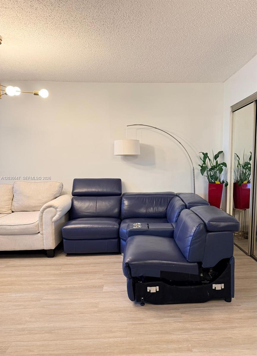 9420 W Flagler St # 309, Miami FL 33174 photo 3