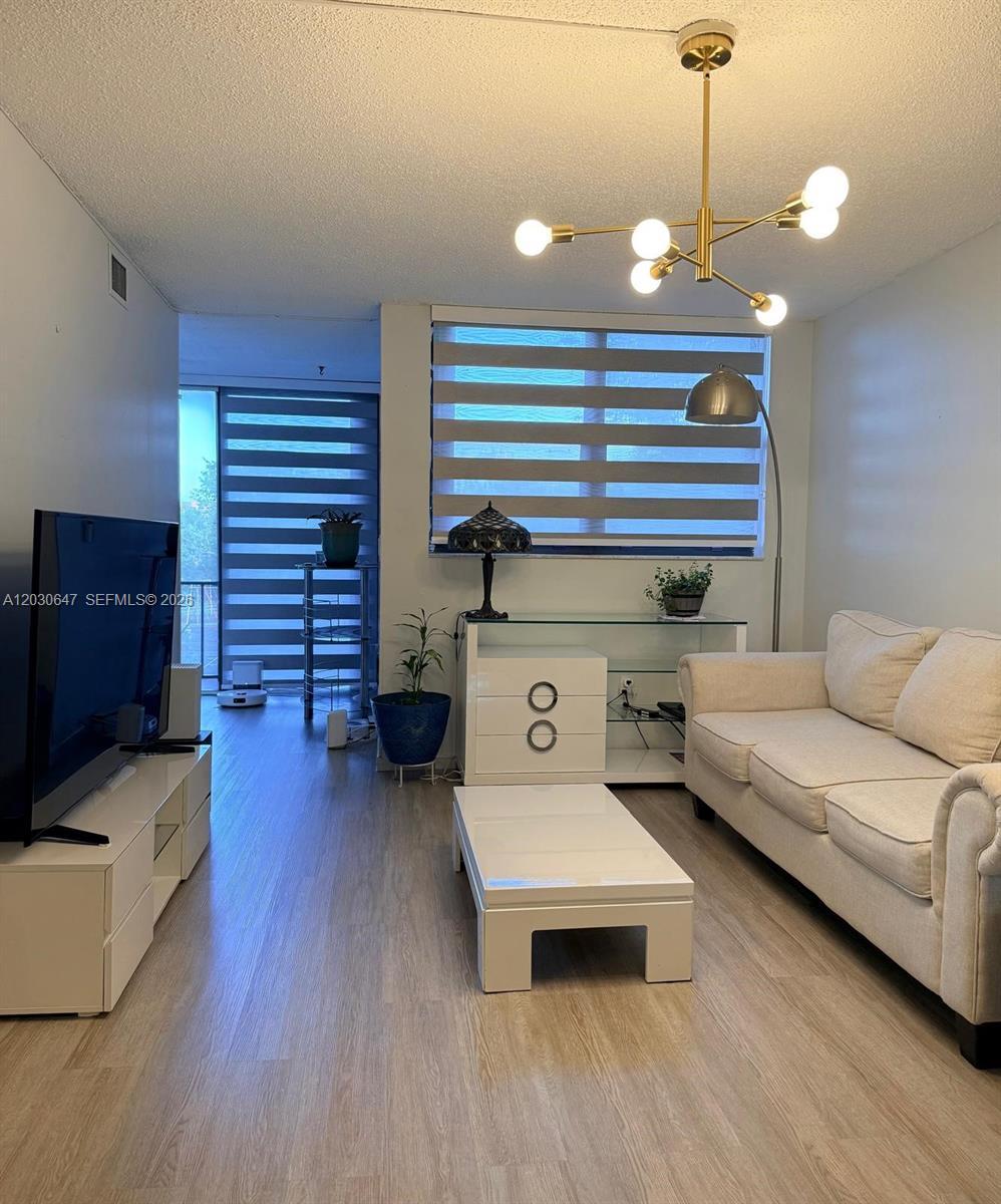 9420 W Flagler St # 309, Miami FL 33174 photo 4