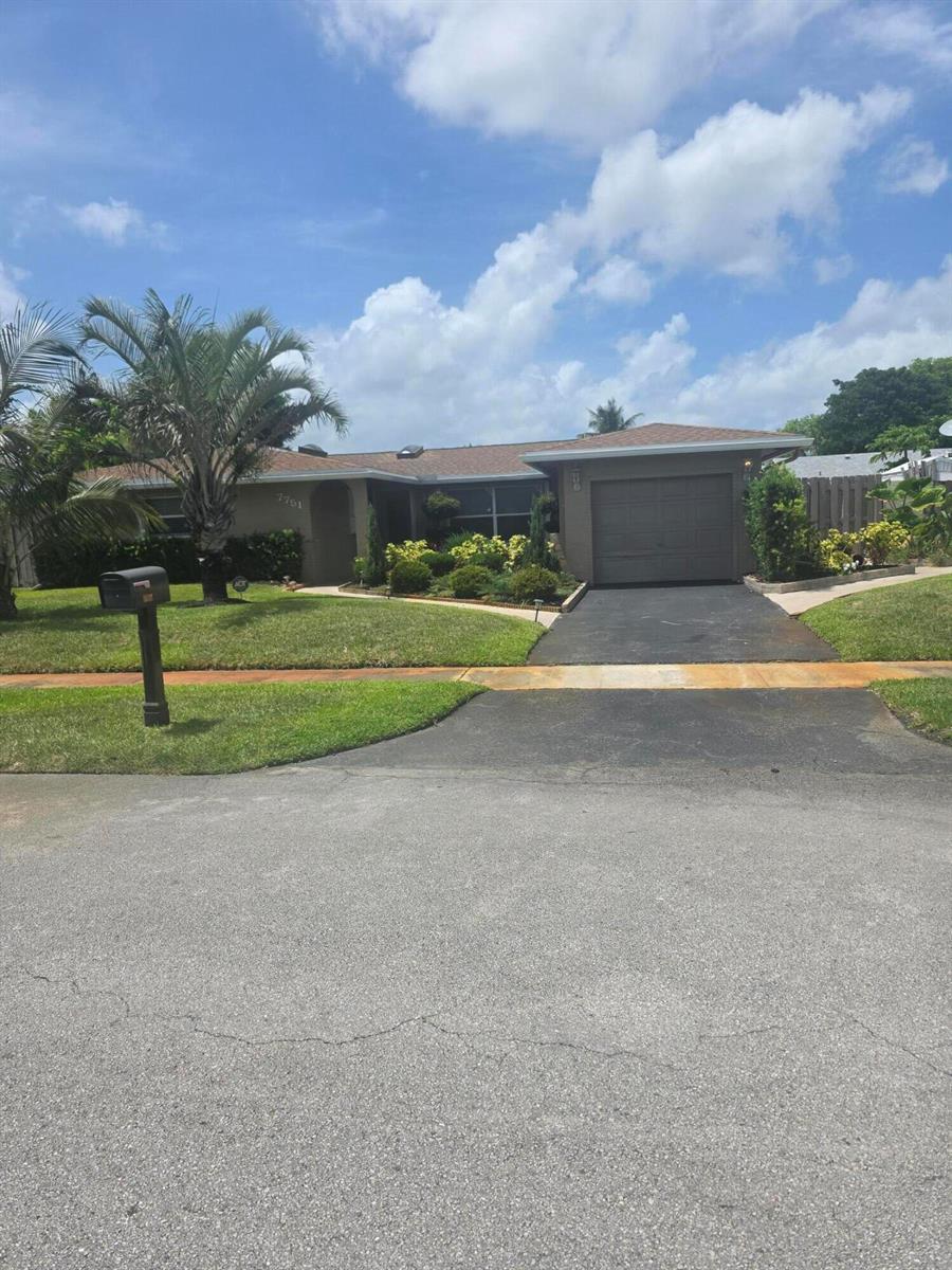 7751 NW 44th Court, Lauderhill FL 33351