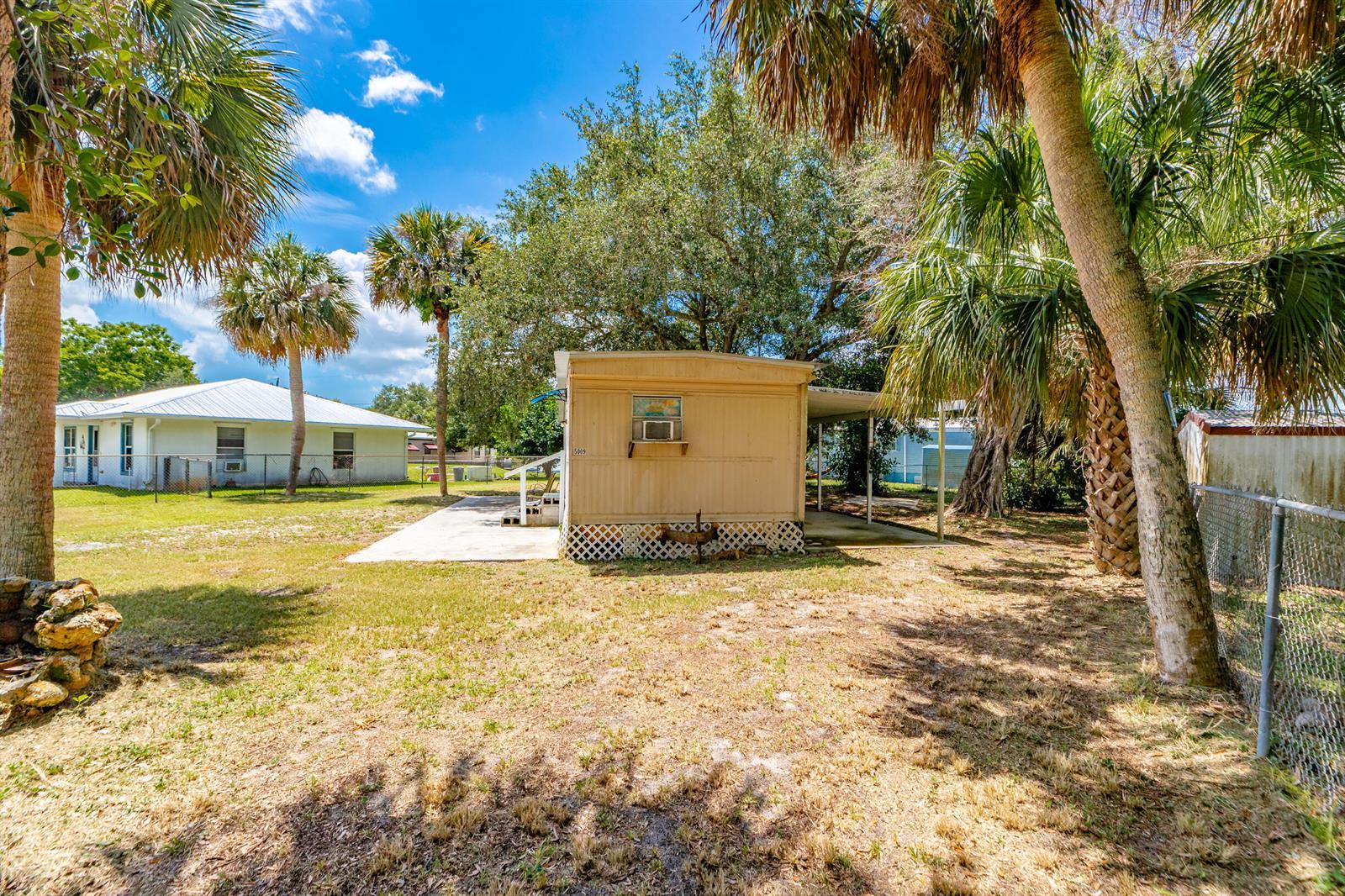5009 Deanna Lane, Fort Pierce FL 34946 photo 3
