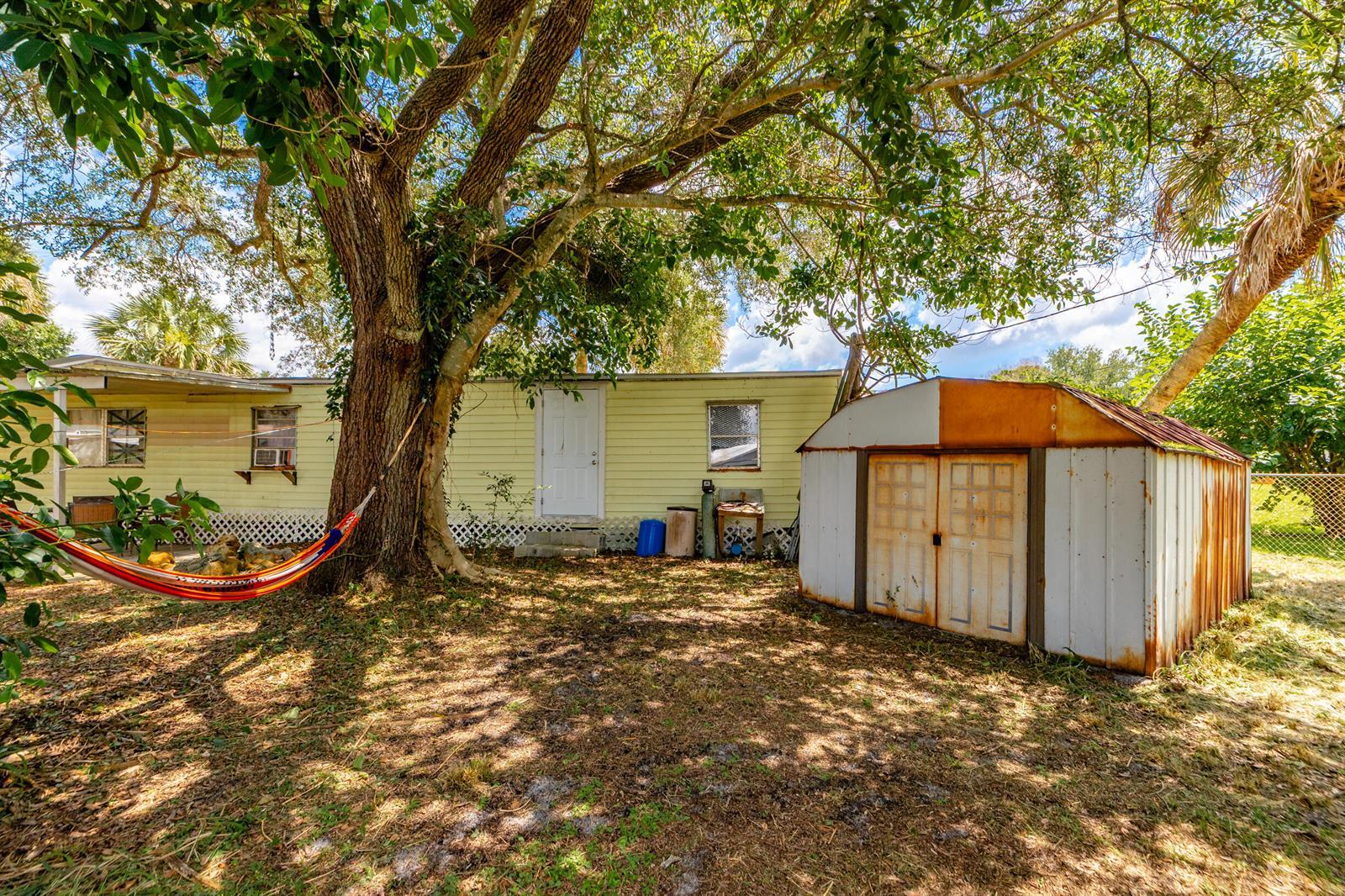 5009 Deanna Lane, Fort Pierce FL 34946 photo 4