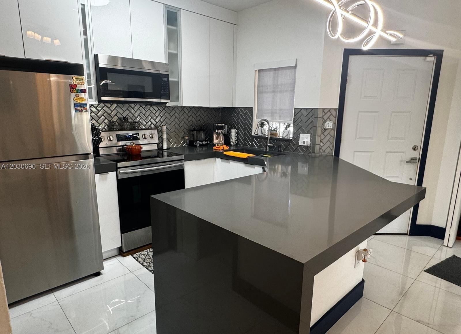 18306 NW 68th Ave # A, Hialeah FL 33015