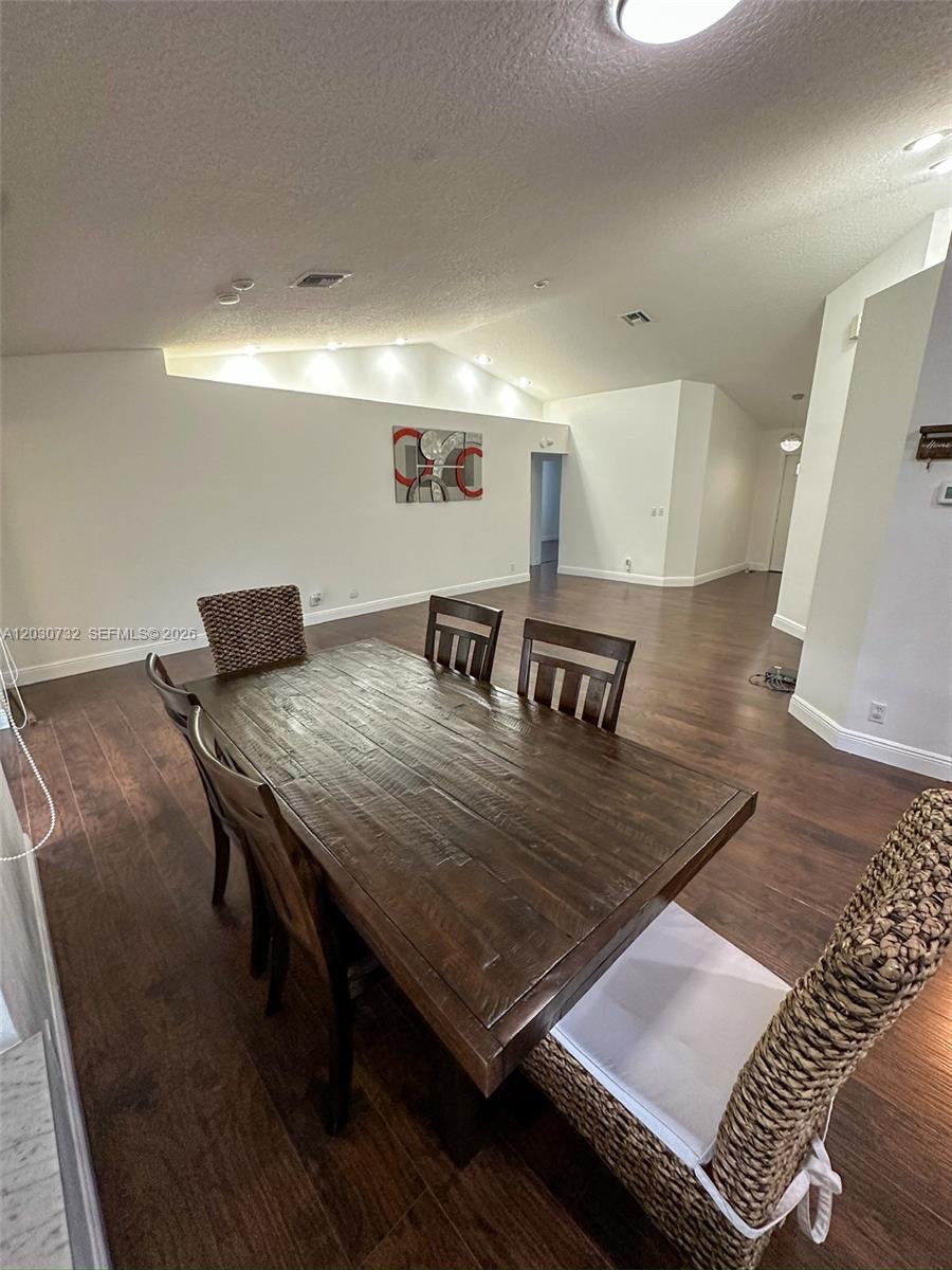 1010 Salmon Isle, Green Acres FL 33413 photo 4