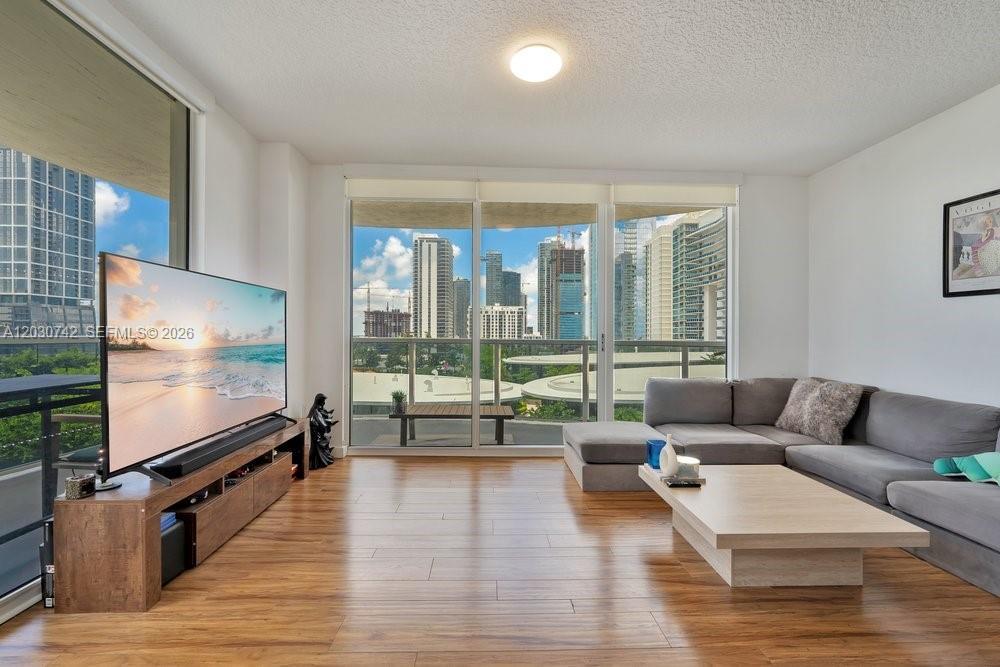 601 NE 23rd St # 1406, Miami FL 33137 photo 2