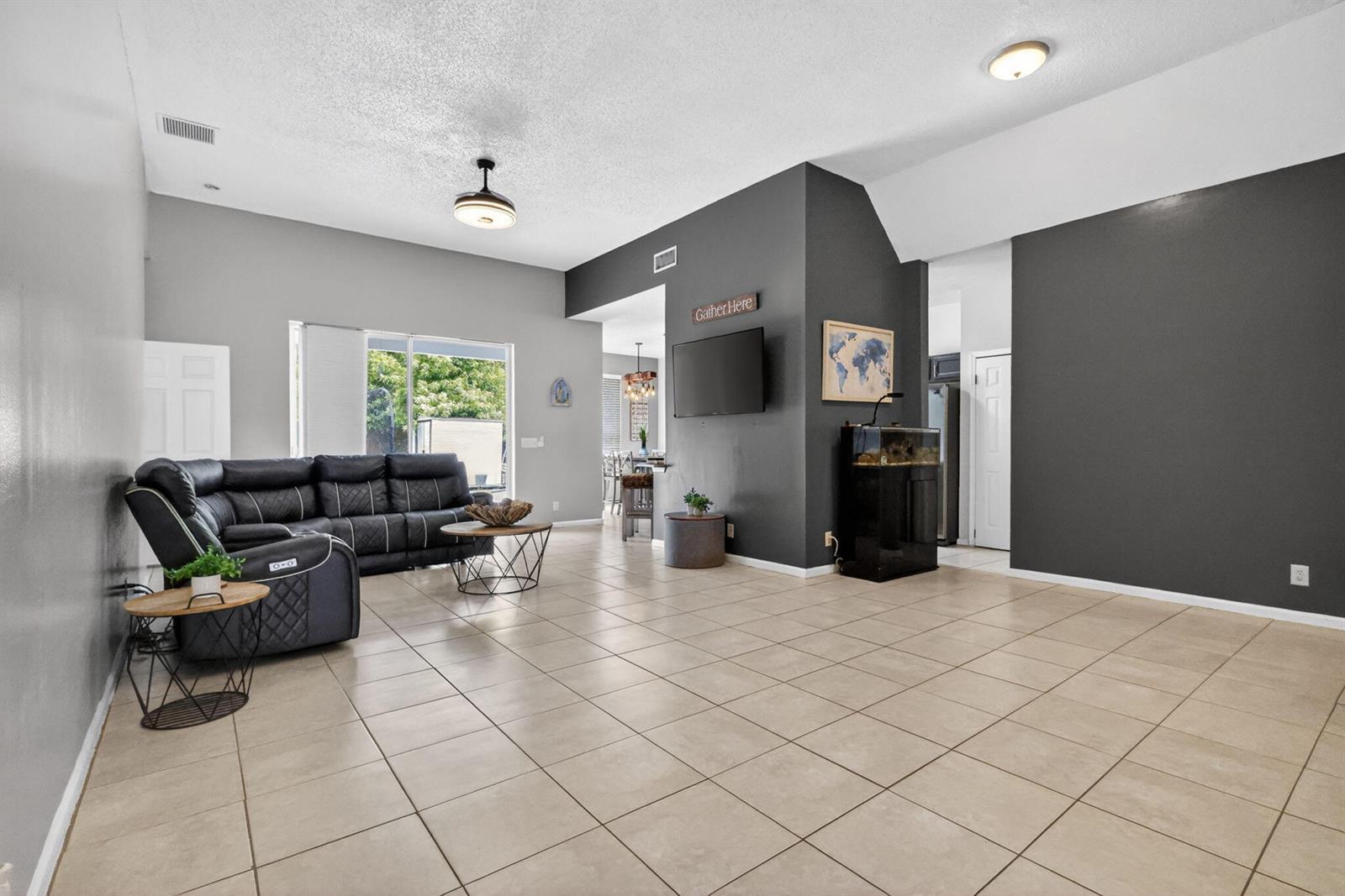 5291 Fox Trace, West Palm Beach FL 33417 photo 5