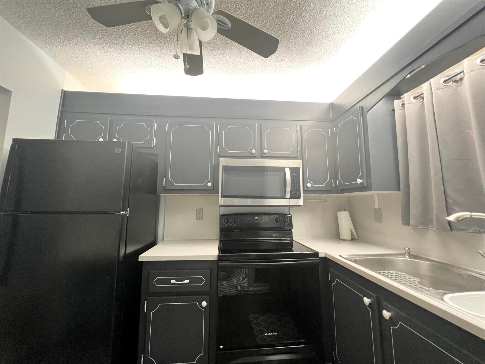1551 N 12th Court # 10b, Hollywood FL 33019 photo 3