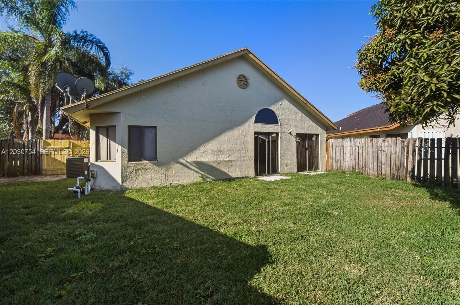 North Lauderdale, FL 33068 photo 4