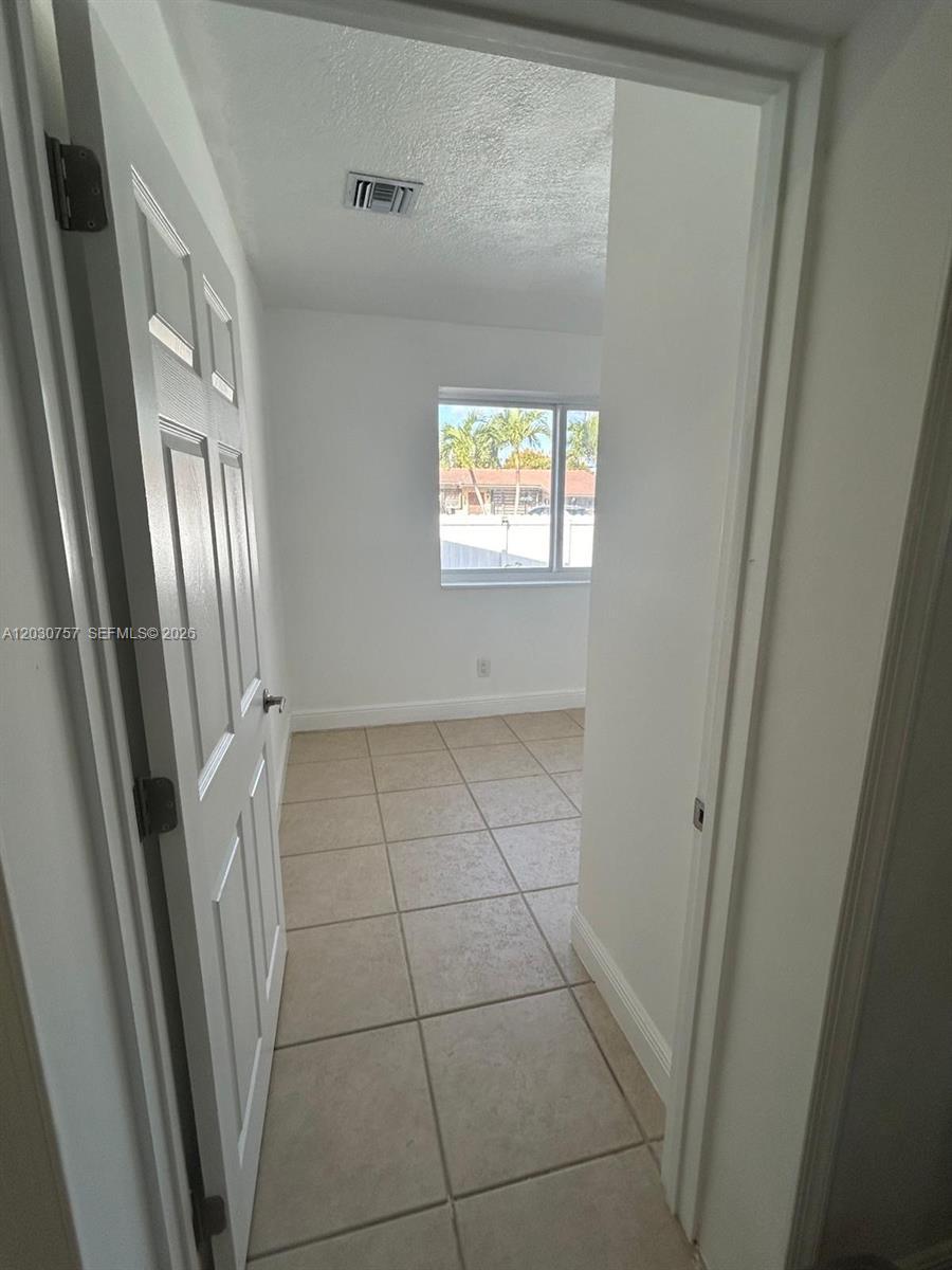 6331 NW 110th Ter, Hialeah FL 33012 photo 3