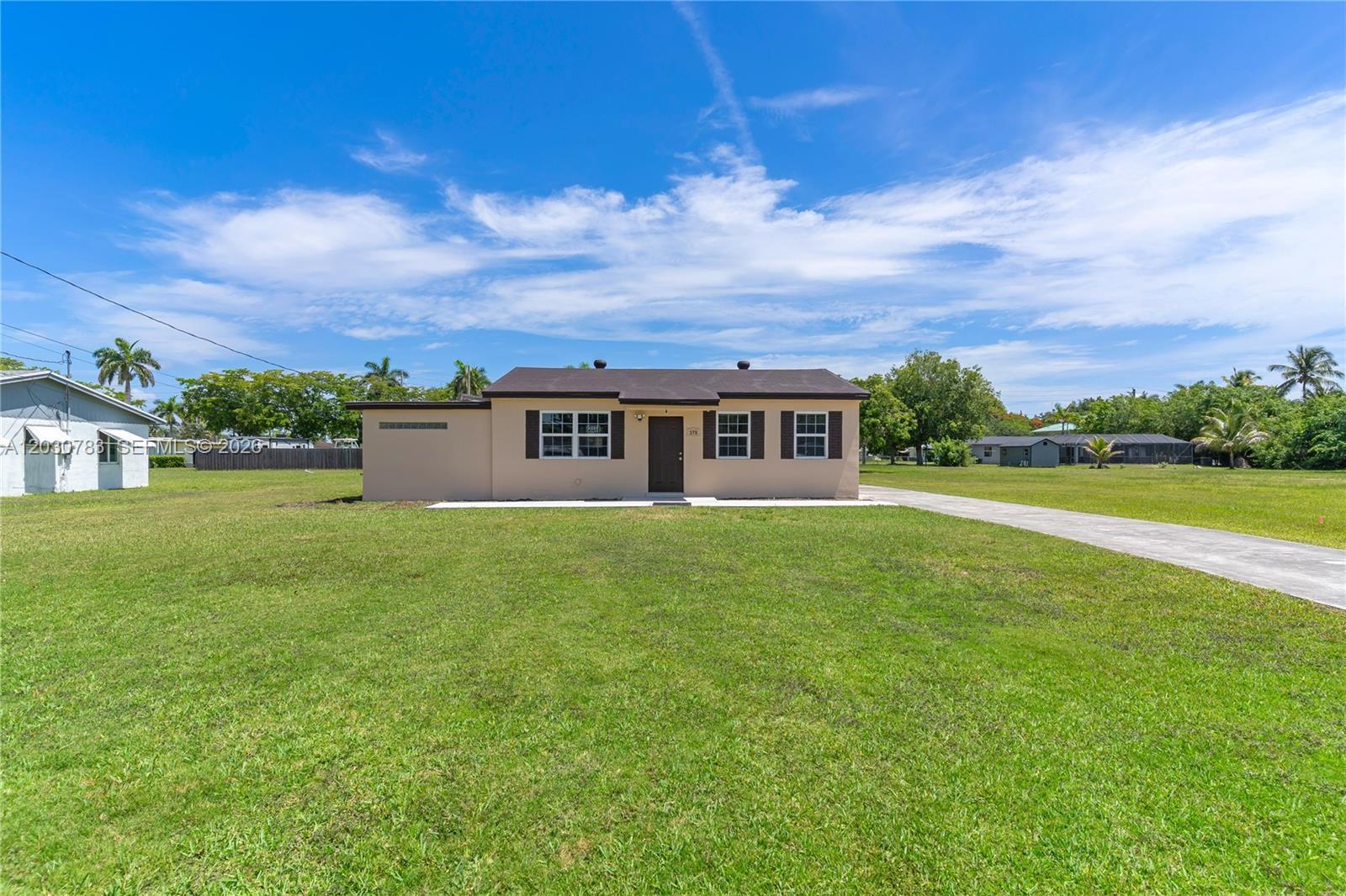 378 SW 6th St, Florida City FL 33034 photo 3