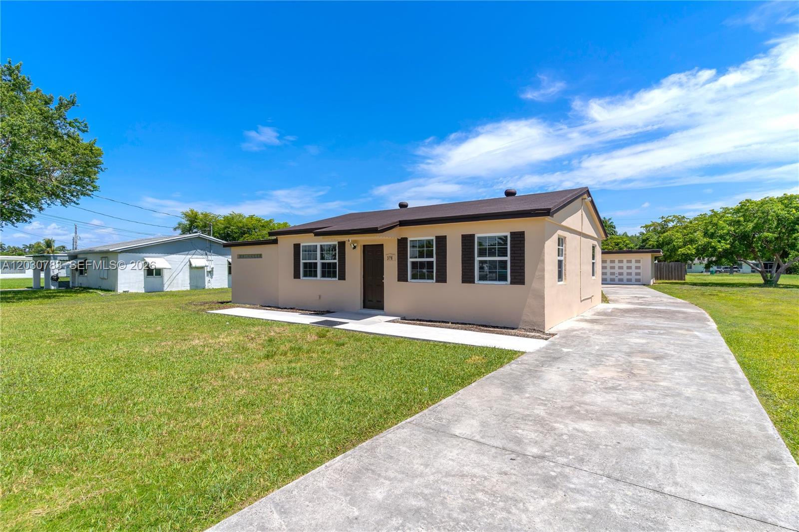 378 SW 6th St, Florida City FL 33034 photo 4