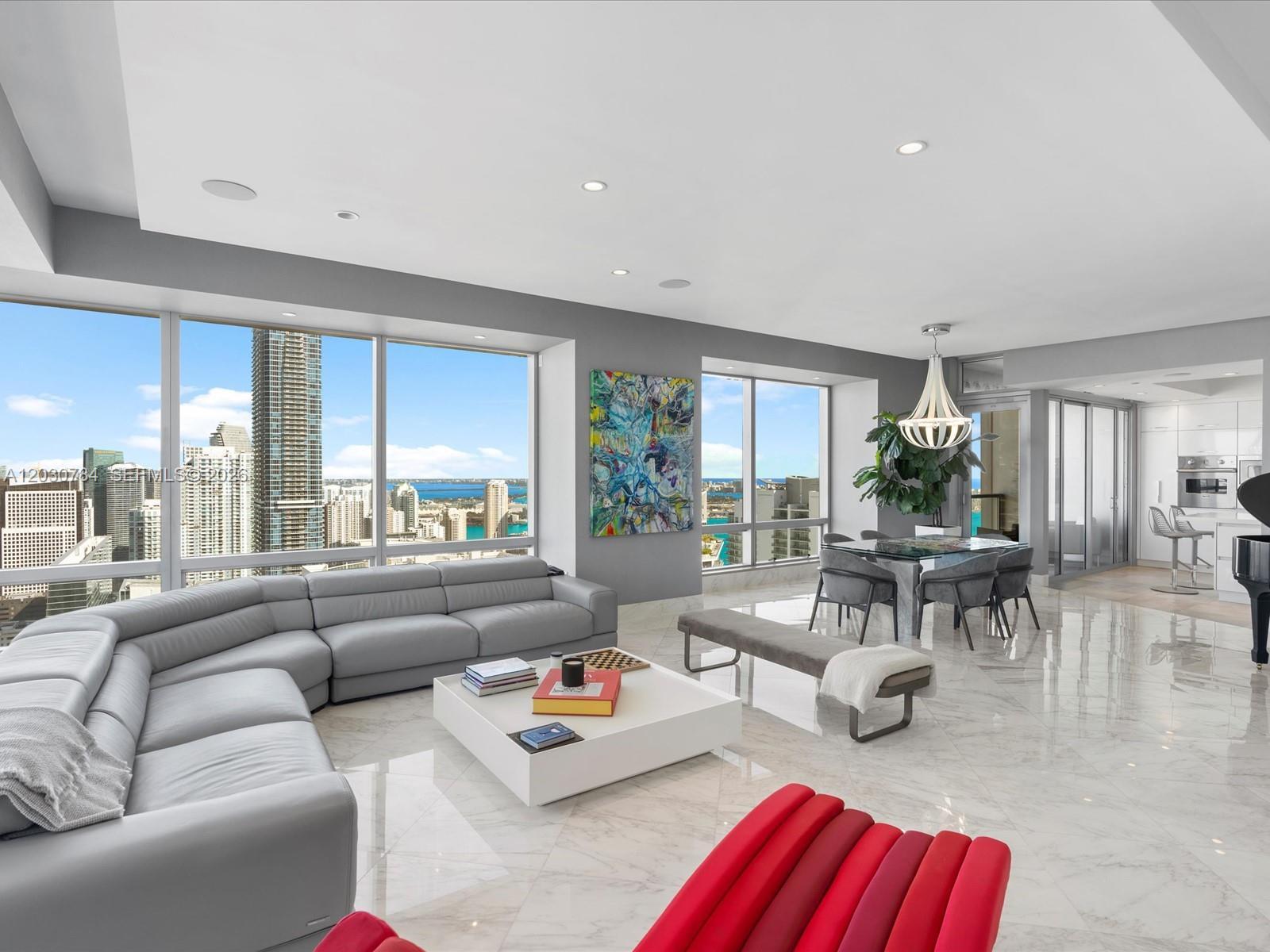 1425 Brickell Ave, Miami FL 33131