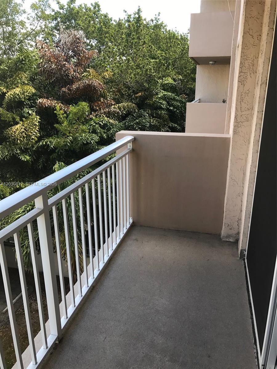 1665 Bay Rd # 416, Miami Beach FL 33139 photo 5