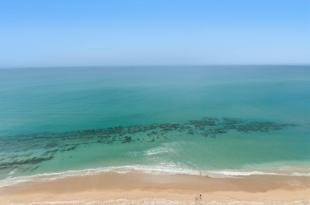 5420 N Ocean Drive # 1702, Singer Island FL 33404 photo 2