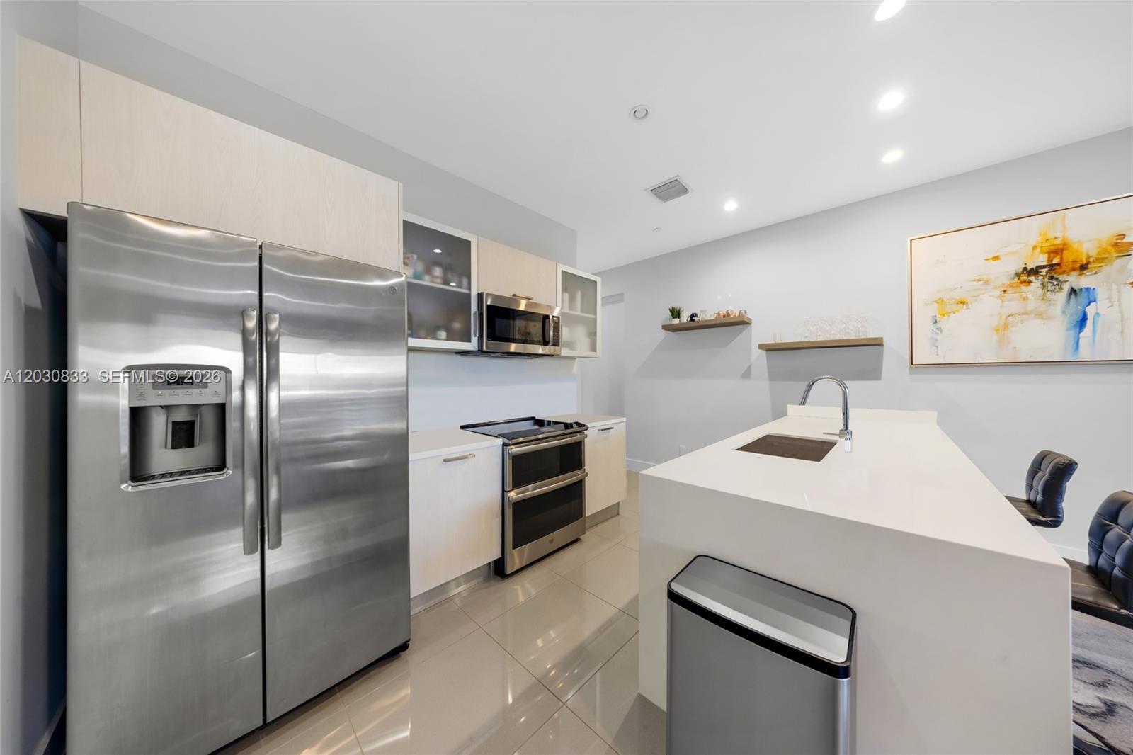 1025 NE 18th Ave # 104, Fort Lauderdale FL 33304 photo 4