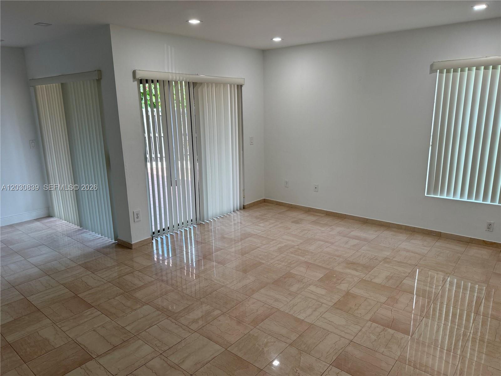 15065 SW 49th Ln # 109, Miami FL 33185 photo 2
