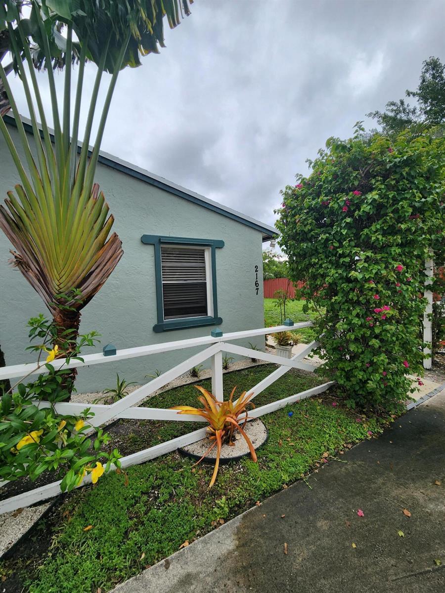 2167 Laura Lane # A, West Palm Beach FL 33415 photo 3