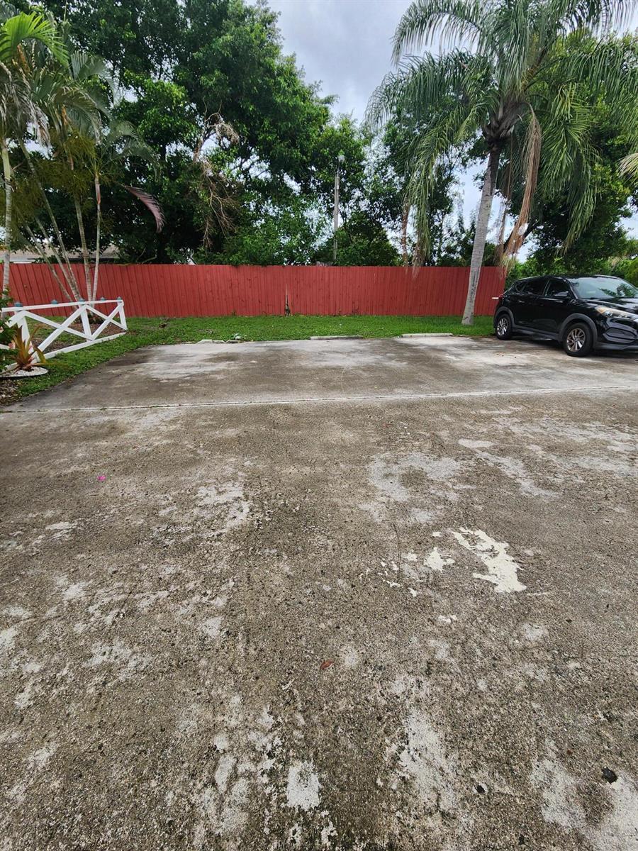 2167 Laura Lane # A, West Palm Beach FL 33415 photo 5
