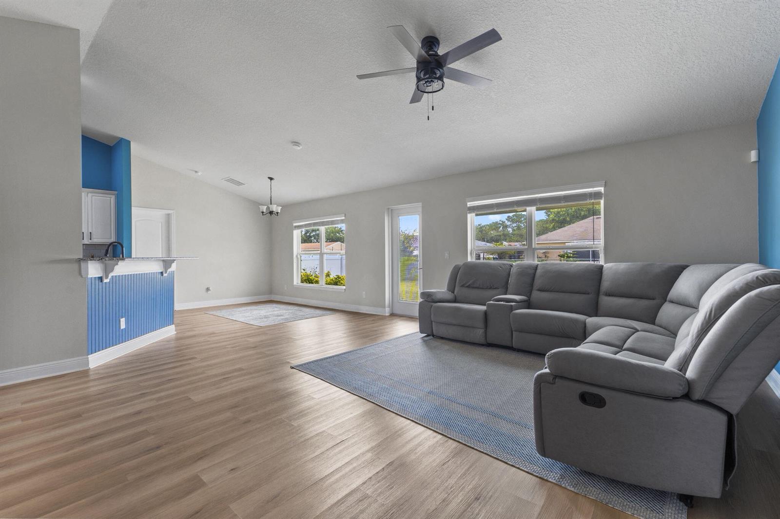 449 SW Exmore Avenue, Port St. Lucie FL 34983 photo 5
