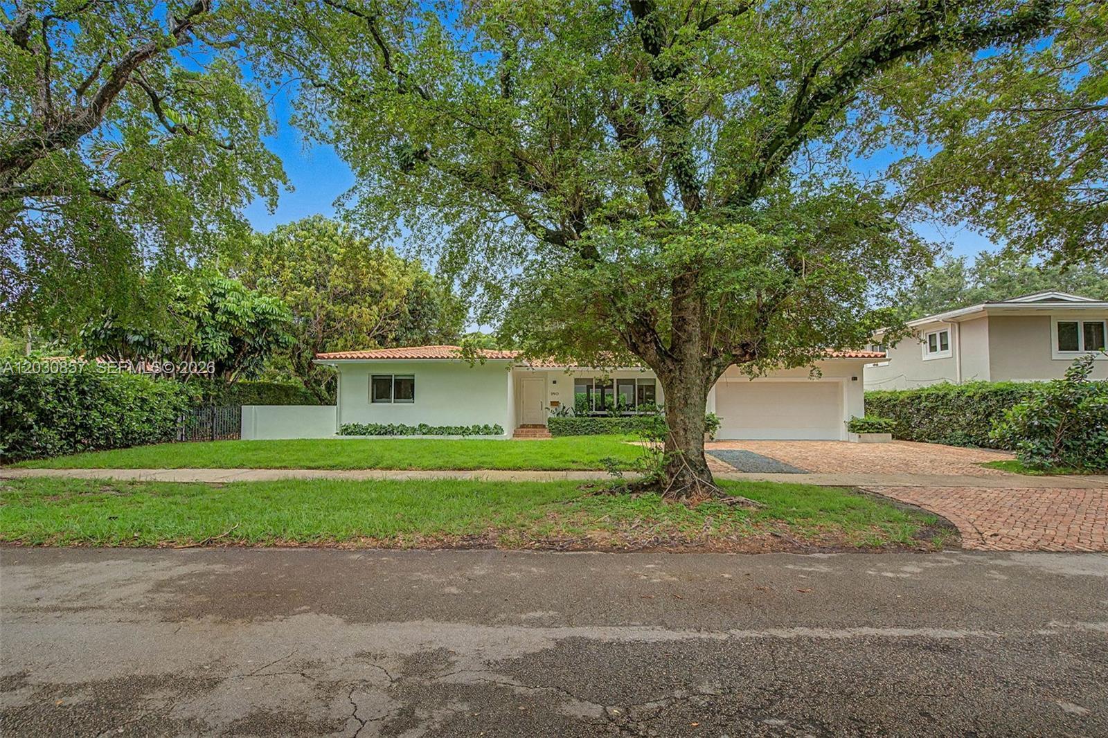 5510 Orduna Dr, Coral Gables FL 33146 photo 2