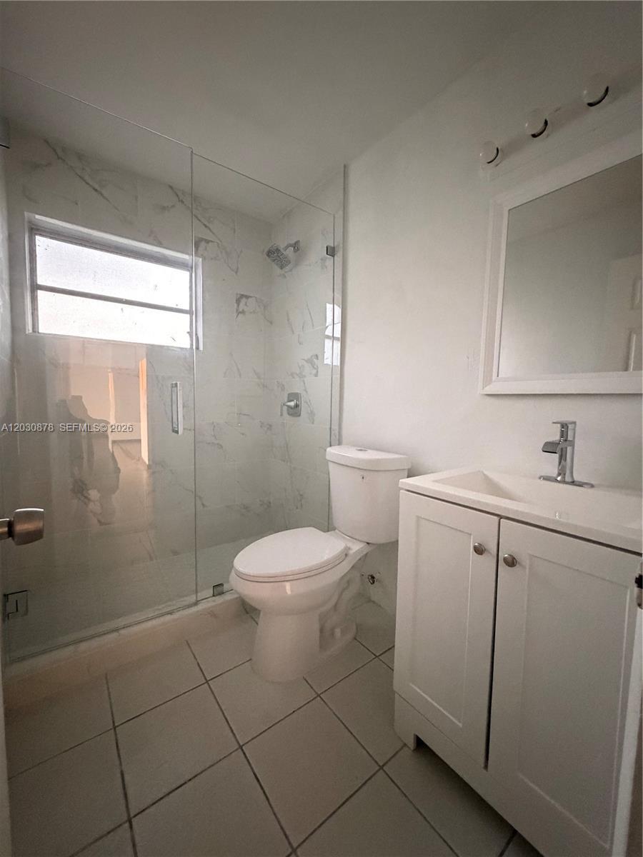 7250 SW 94th Pl # B8, Miami FL 33173 photo 3