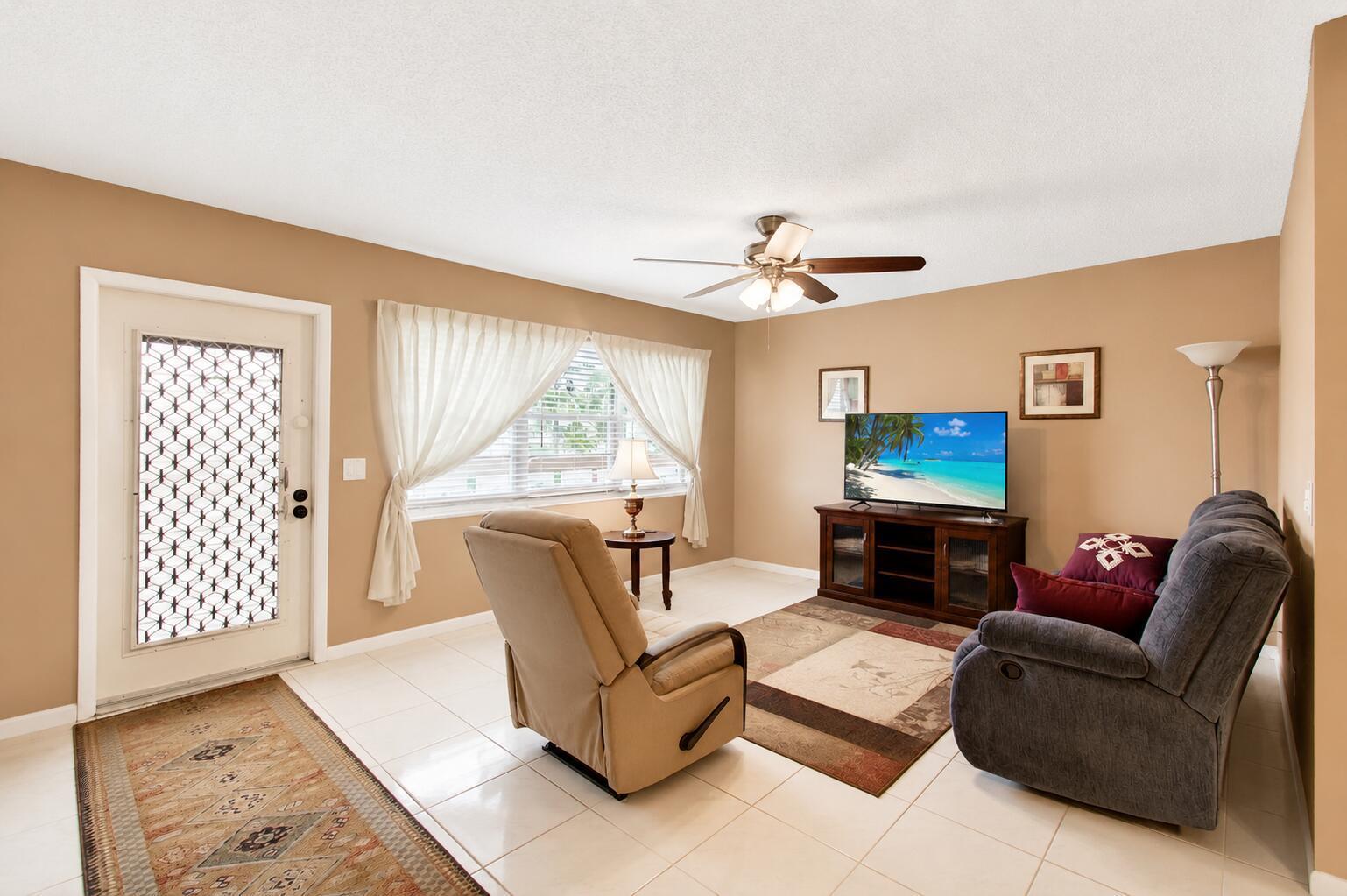 3008 Cornwall A, Boca Raton FL 33434 photo 3