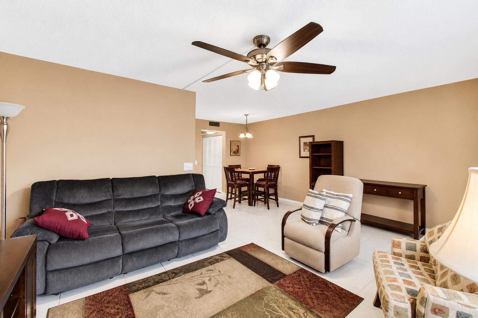 3008 Cornwall A, Boca Raton FL 33434 photo 5