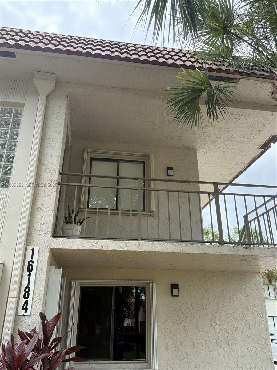 16184 Laurel Dr # 204, Weston FL 33326 photo 2