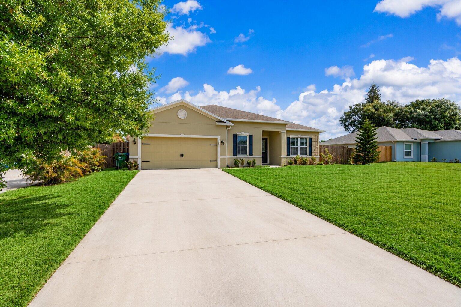 956 Claire Avenue, Sebastian FL 32958 photo 2