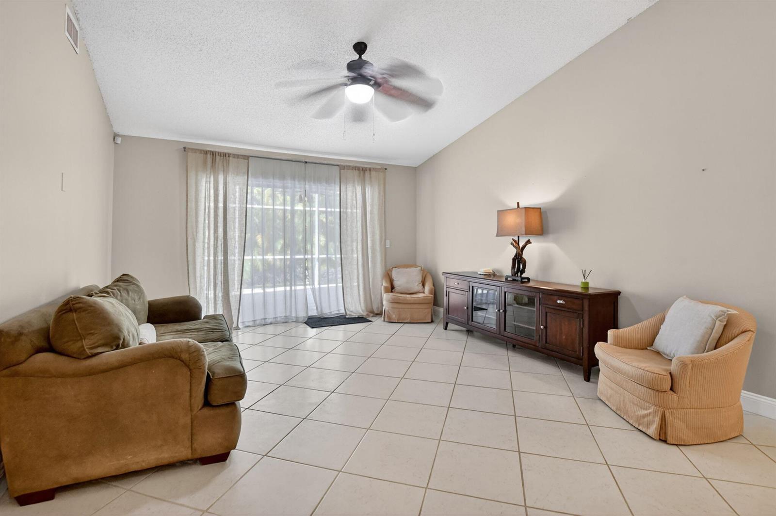 19536 Sea Pines Way, Boca Raton FL 33498 photo 5
