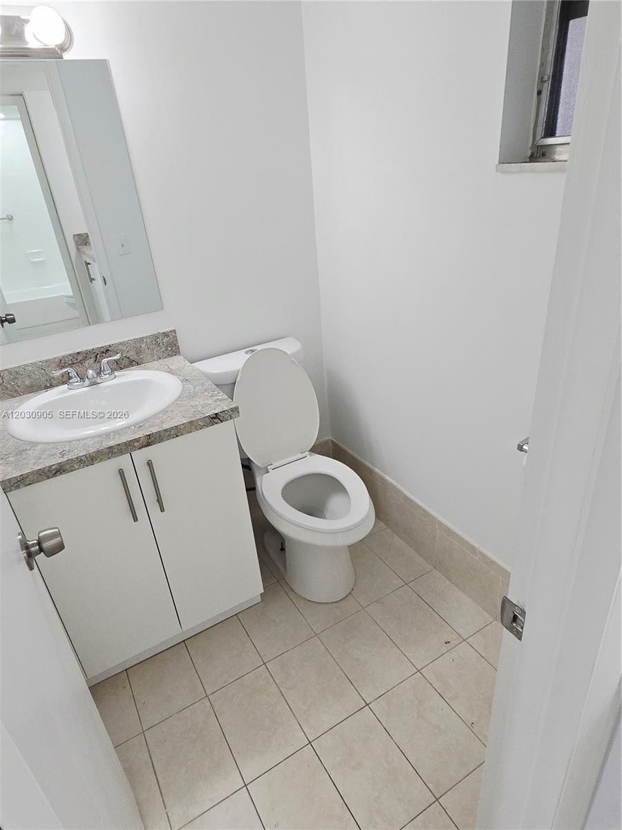 8821 W Flagler St # 313, Miami FL 33174 photo 2