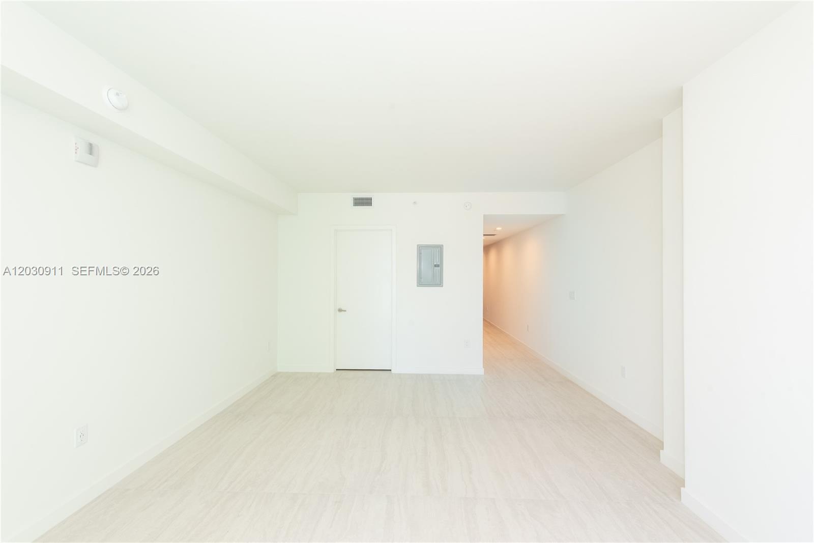 77 SE 5th Street # 1804, Miami FL 33131 photo 4