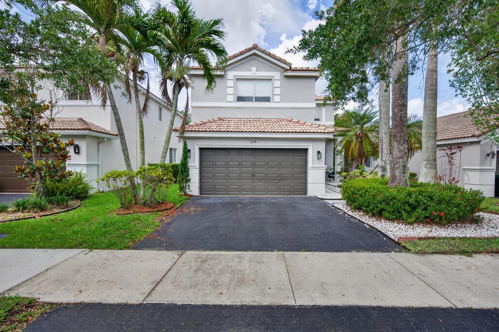1374 Canary Island Drive, Weston FL 33327 photo 3