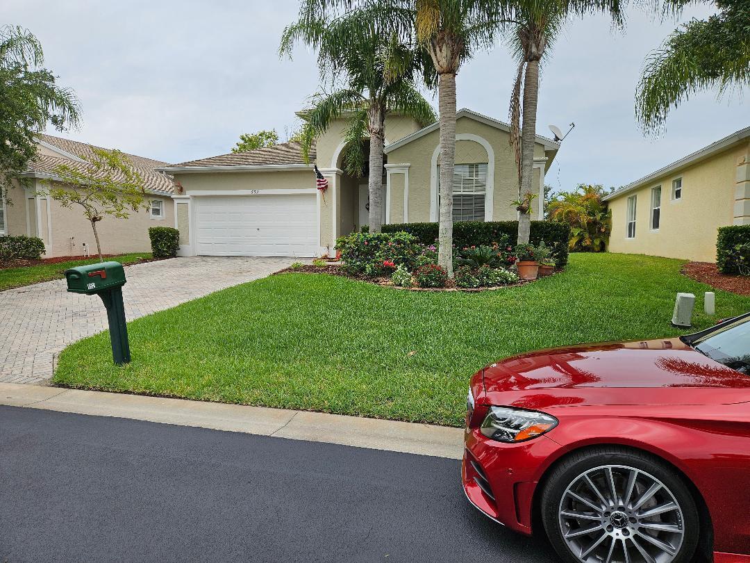 552 SW Calamondin Way Way SW, Vero Beach FL 32968 photo 3