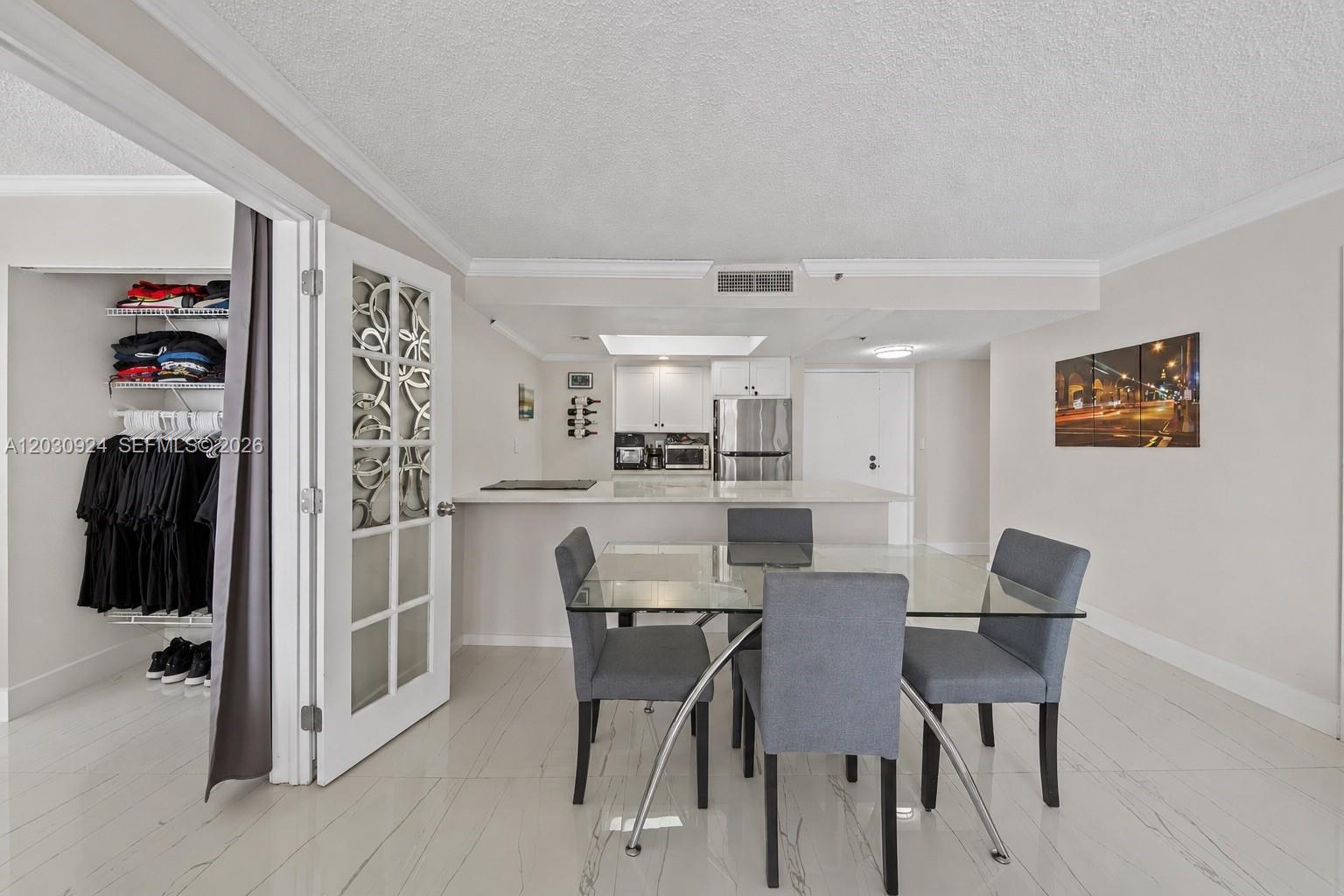 7601 E Treasure Dr # 1710, North Bay Village FL 33141 photo 5