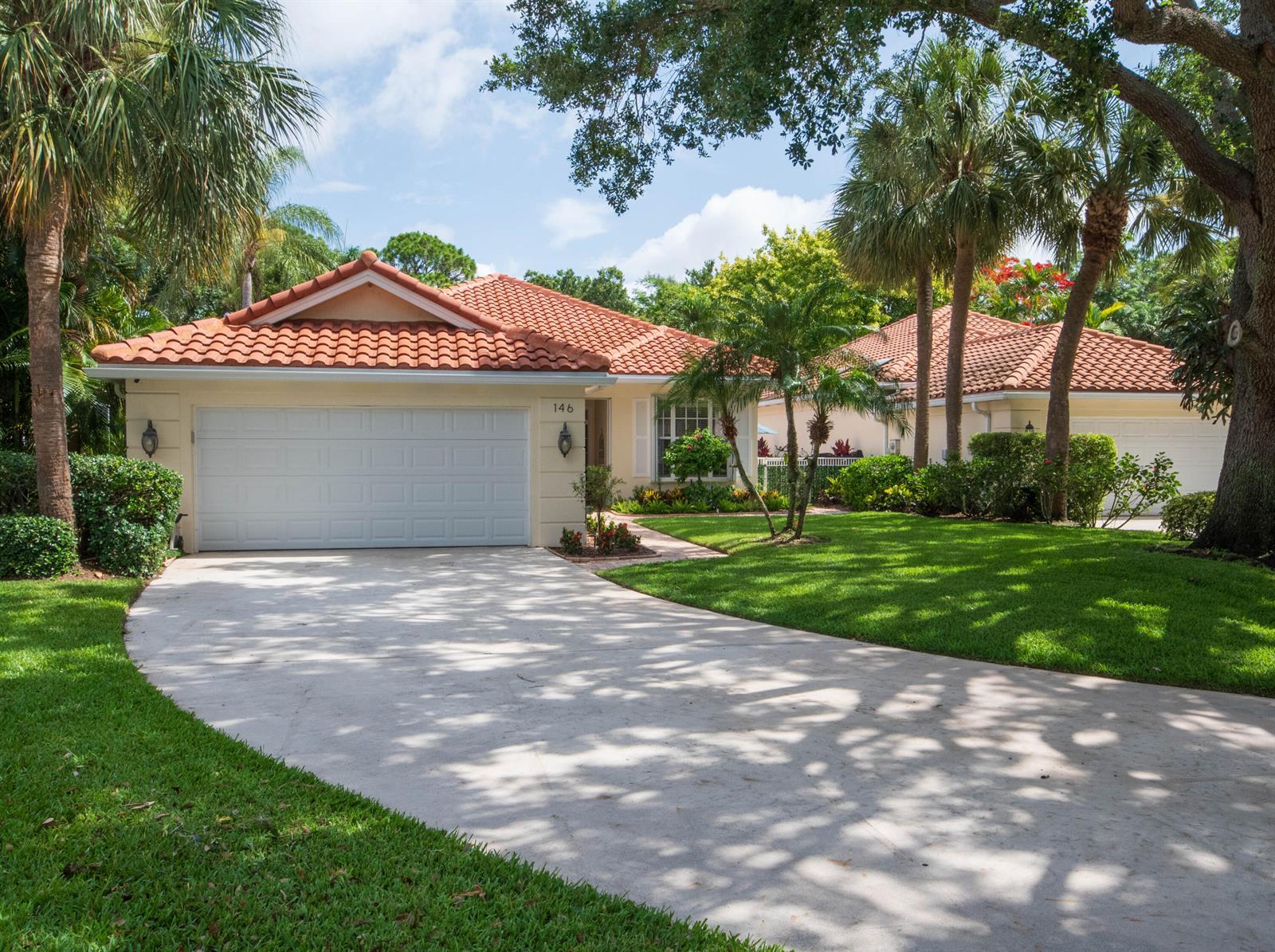 146 Lost Bridge Drive, Palm Beach Gardens FL 33410 photo 4