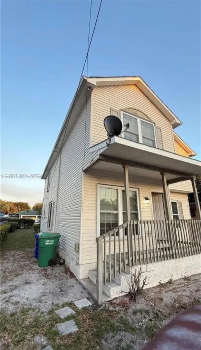 1742 SW 44th Ter, Fort Lauderdale FL 33317 photo 2