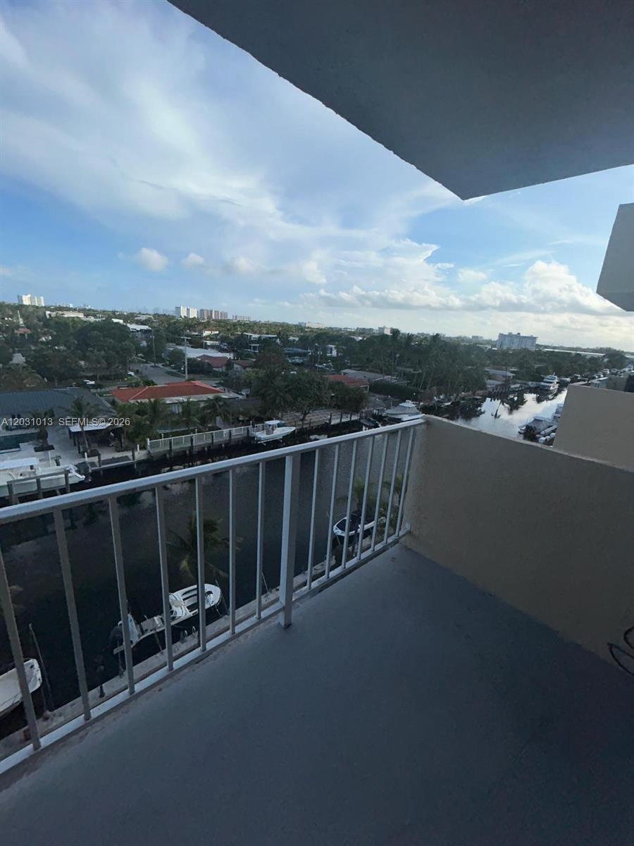 2350 NE 135th St # 706, North Miami FL 33181 photo 4