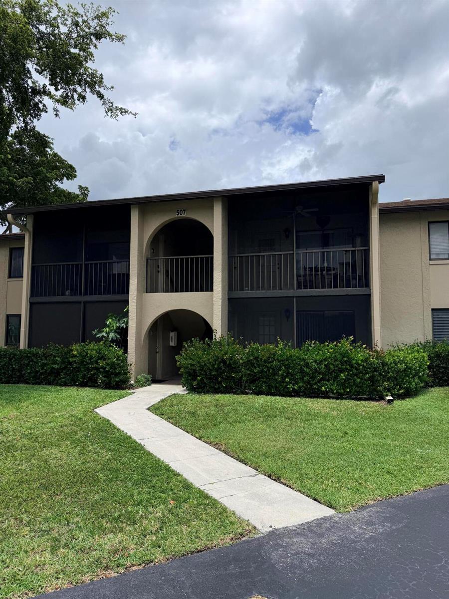 507 Shady Pine Way # D1, FL 33415
