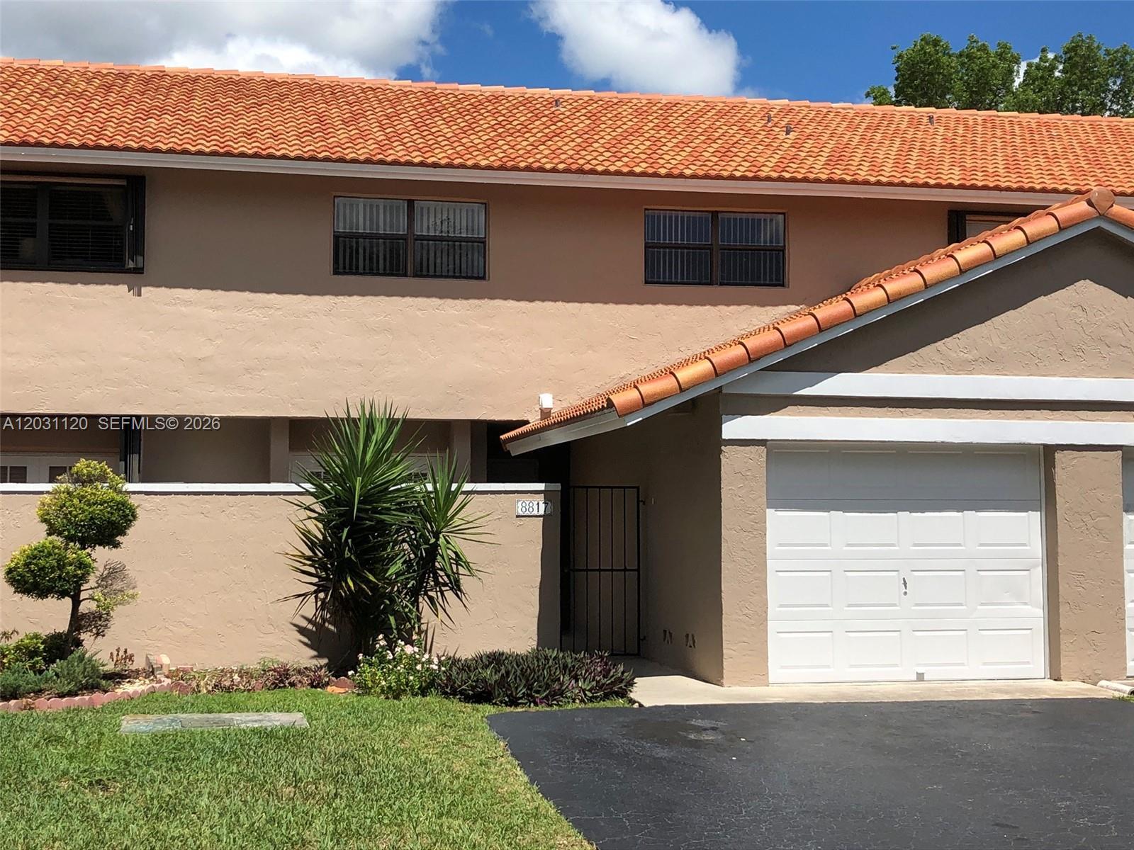 8817 SW 113 PL CR W, Miami FL 33176
