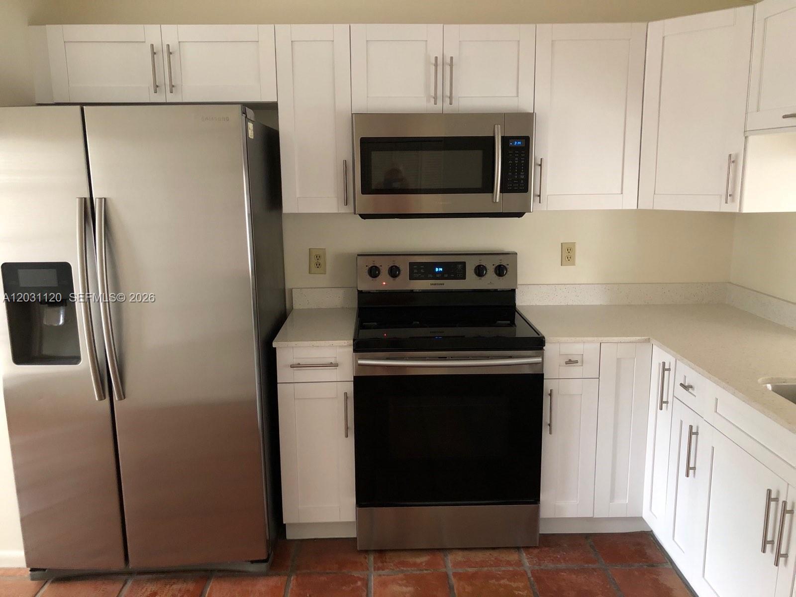 8817 SW 113 PL CR W, Miami FL 33176 photo 4