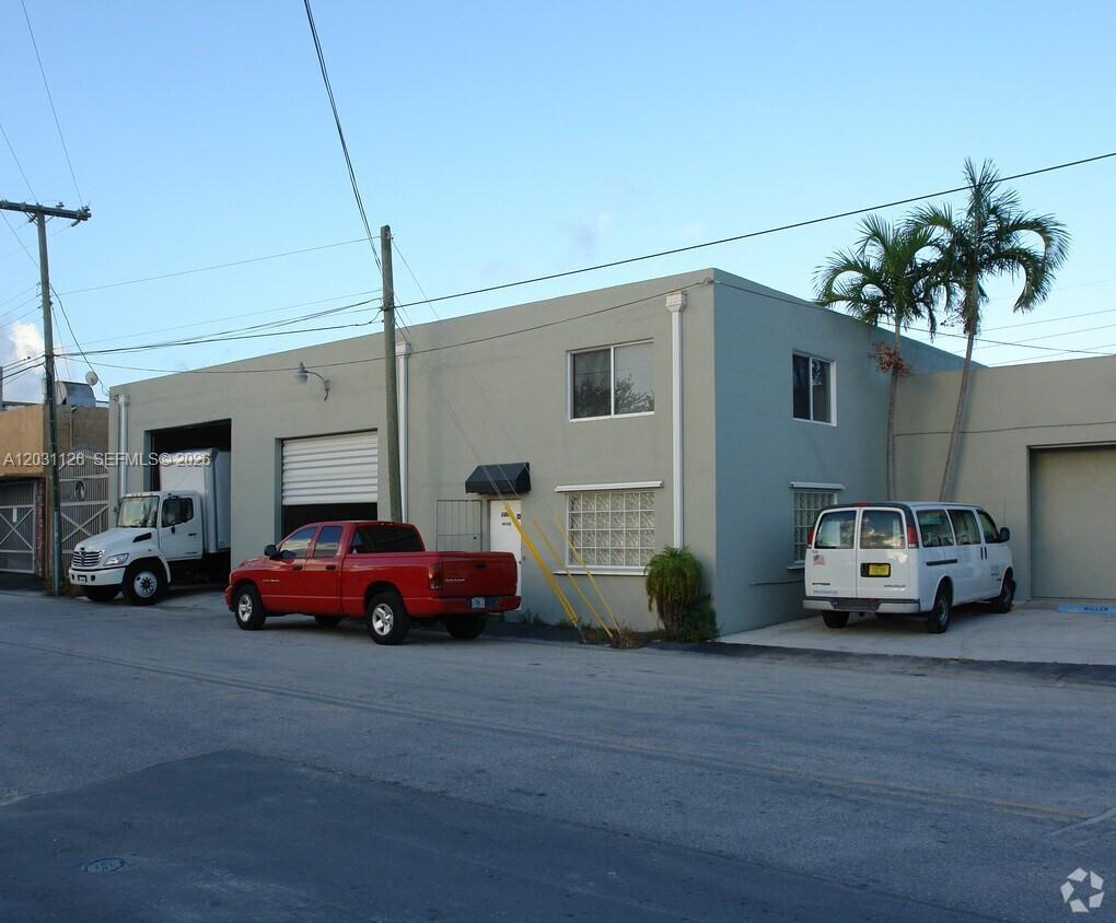 1207 SW 1st Ave, Fort Lauderdale FL 33315