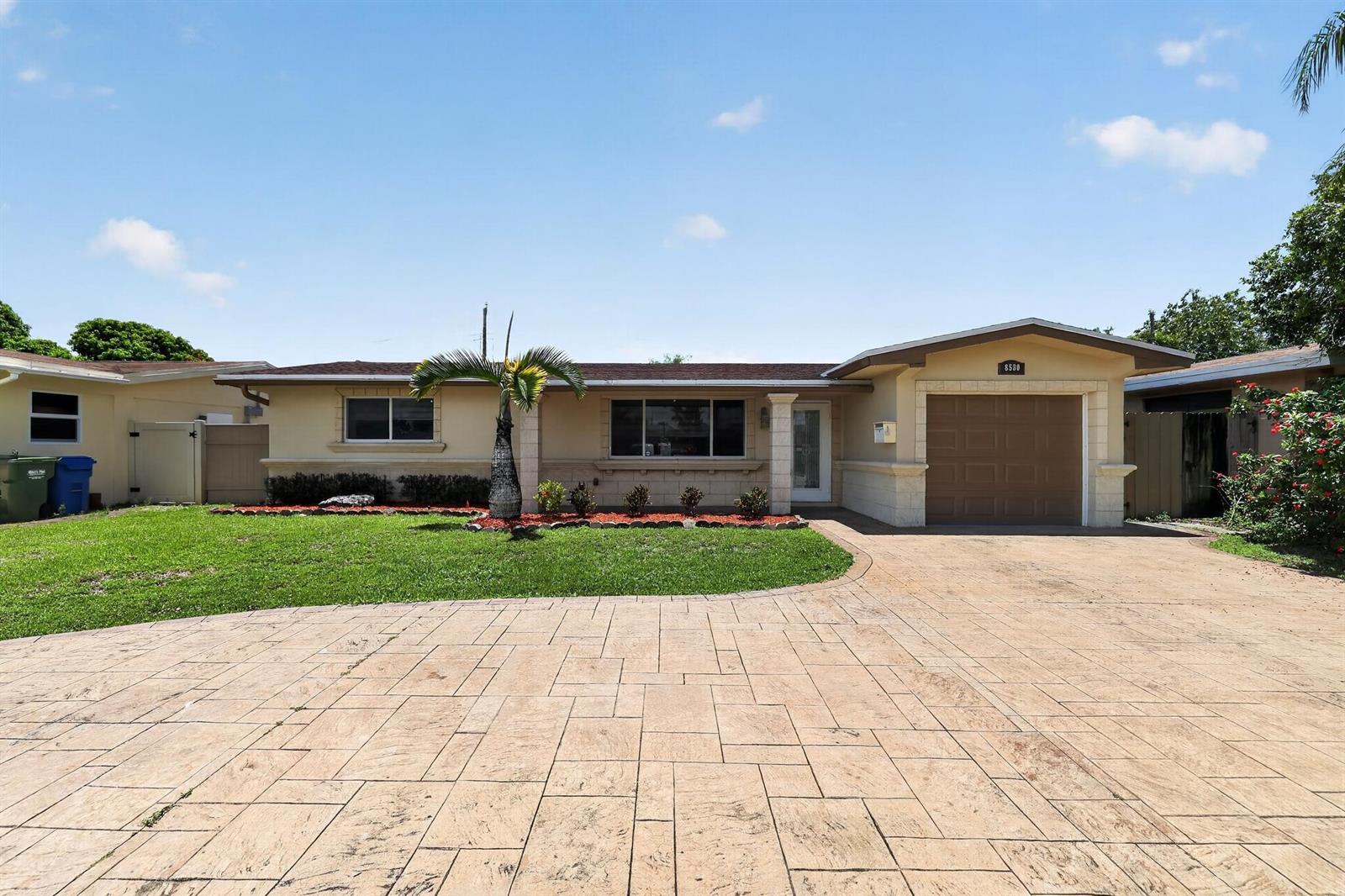 8580 NW 12th Street, Pembroke Pines FL 33024