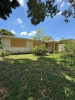 2824 SW 9th St, Fort Lauderdale FL 33312 photo 2