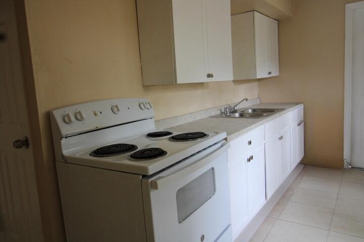 1417 W 32nd Street, Riviera Beach FL 33404 photo 2
