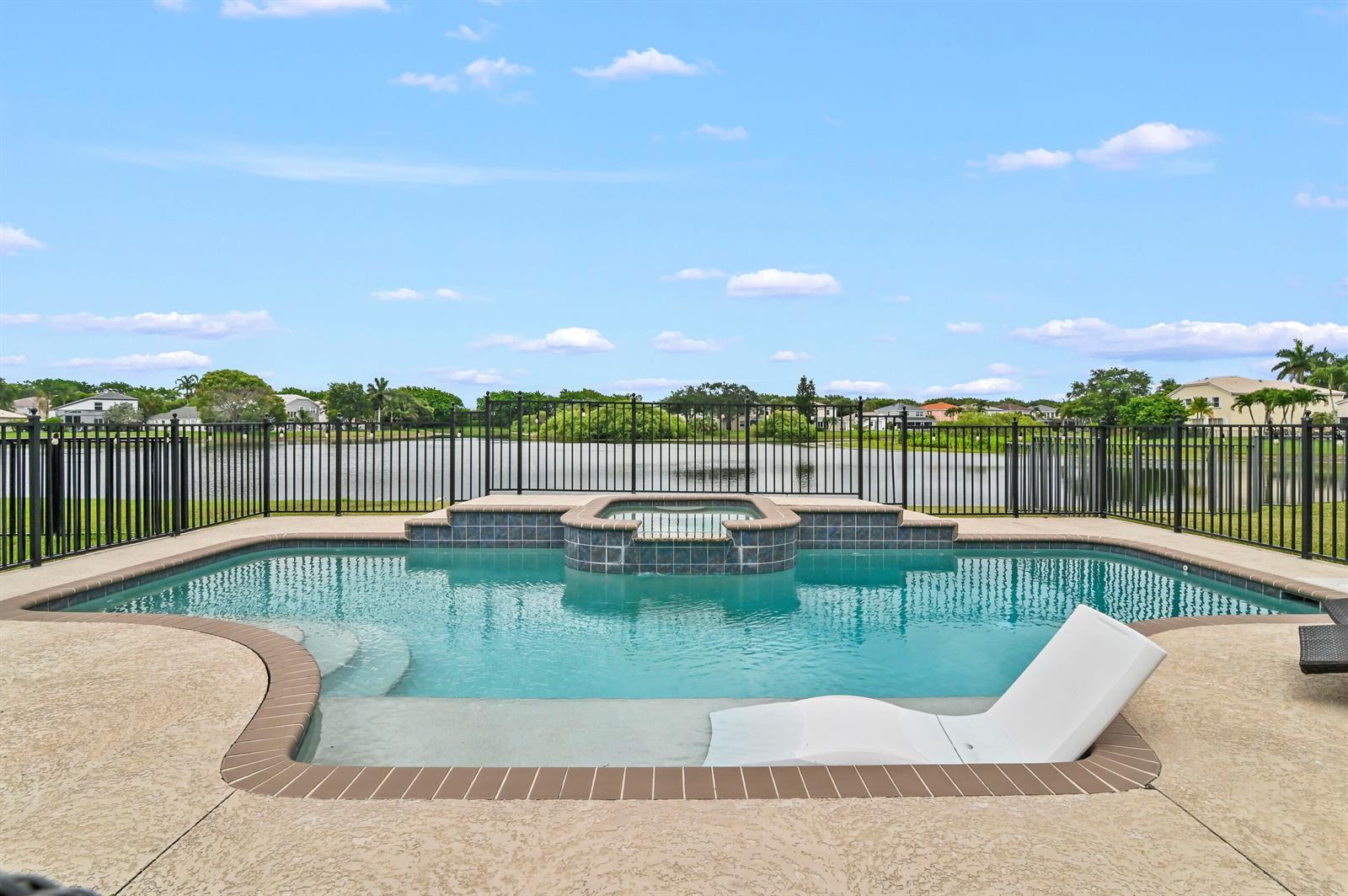 7877 Springvale Drive, Lake Worth FL 33467 photo 2