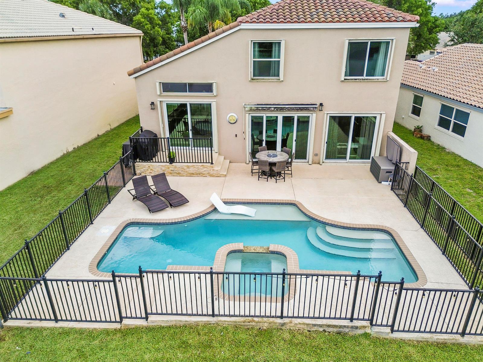 7877 Springvale Drive, Lake Worth FL 33467 photo 5